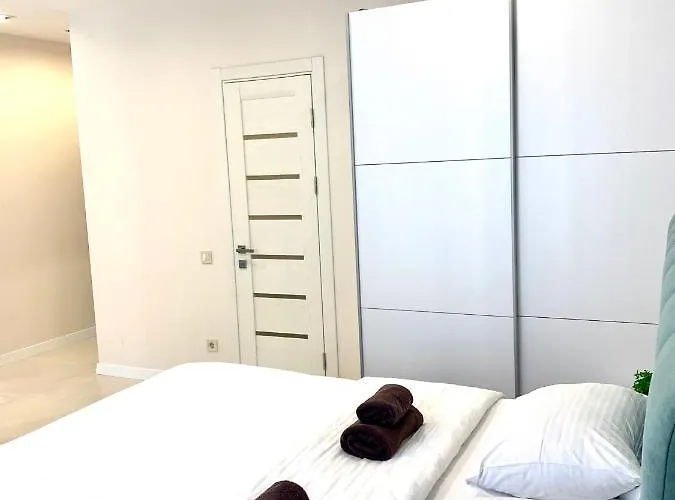 в новобудові * Leópolis